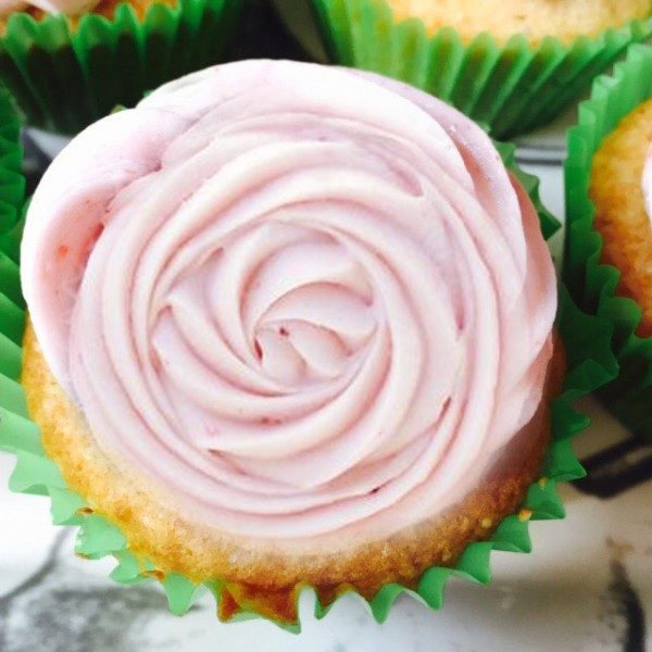 Fruity Strawberry Cupcakes