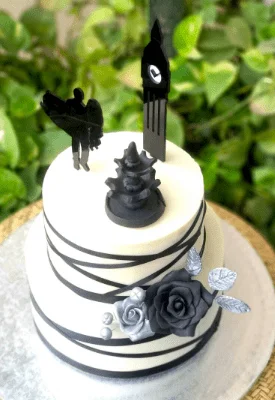 black silver engagement cake