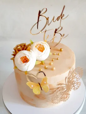 Peach & Gold Bride to be Cake
