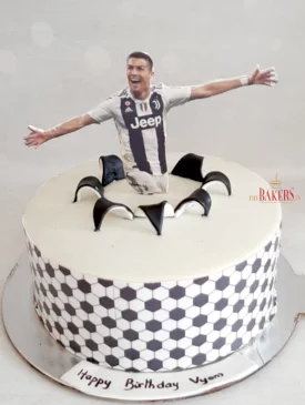 ronaldo jeep cake