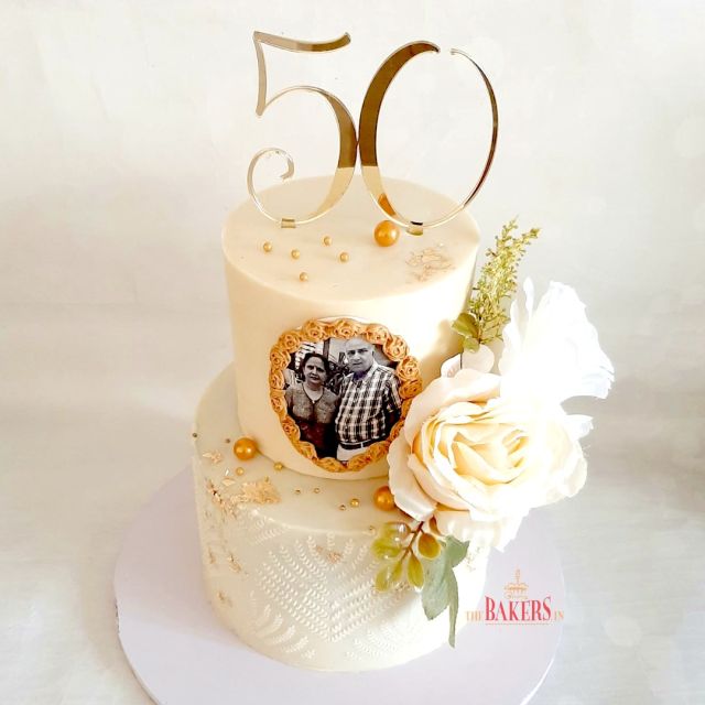 Order Luxury Brand Cakes in Gurgaon, Delhi- TheBakers