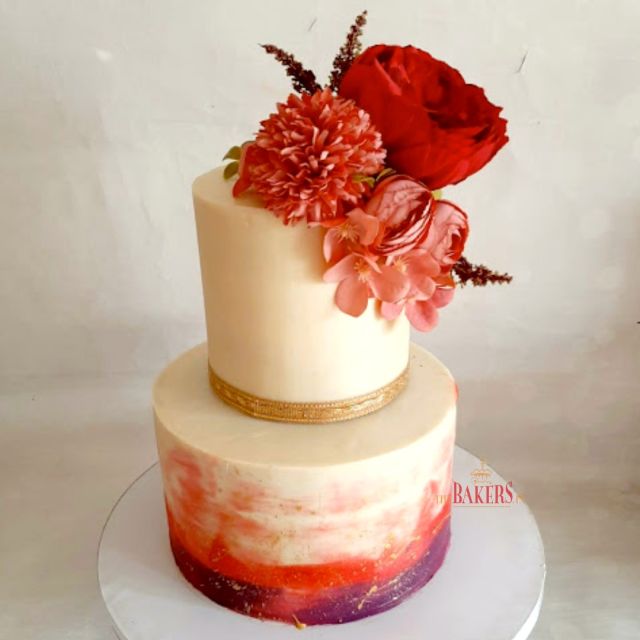 Order Luxury Brand Cakes in Gurgaon, Delhi- TheBakers