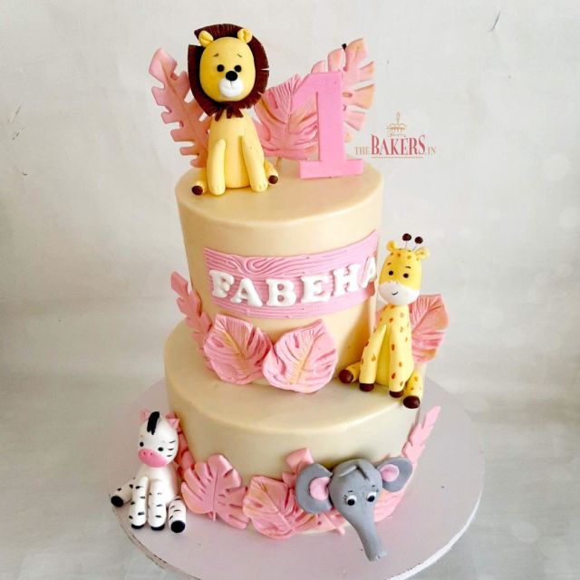 Order Luxury Brand Cakes in Gurgaon, Delhi- TheBakers